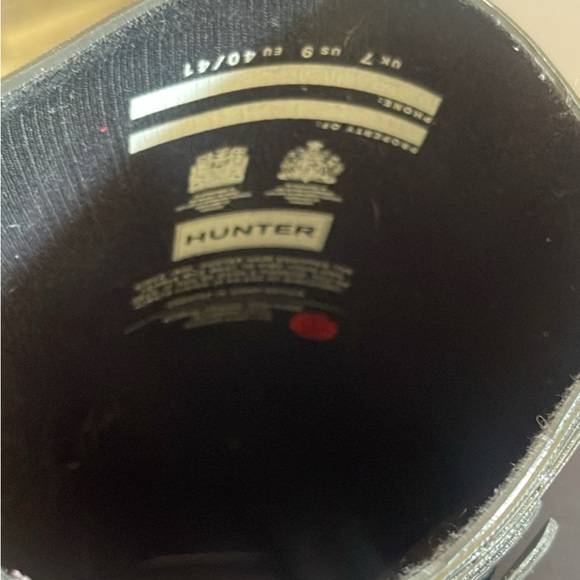 Women’s Size 9 Hunter Rain Boots - Picture 3 of 6